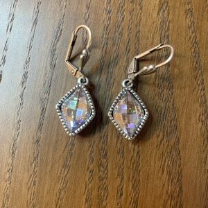 Preloved Elegant Diamond Drop Earrings